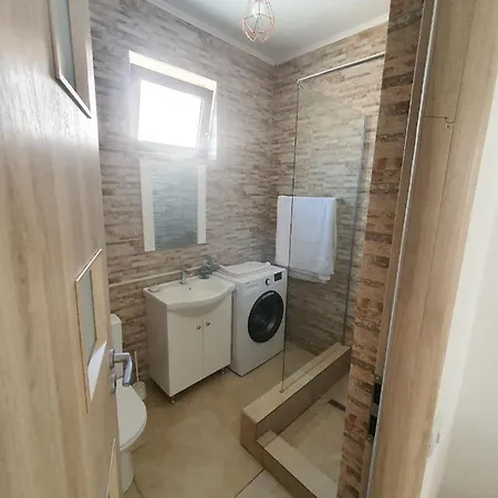 Apartament cu 3 camere * Năvodari