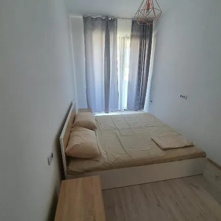 Apartament cu 3 camere Năvodari
